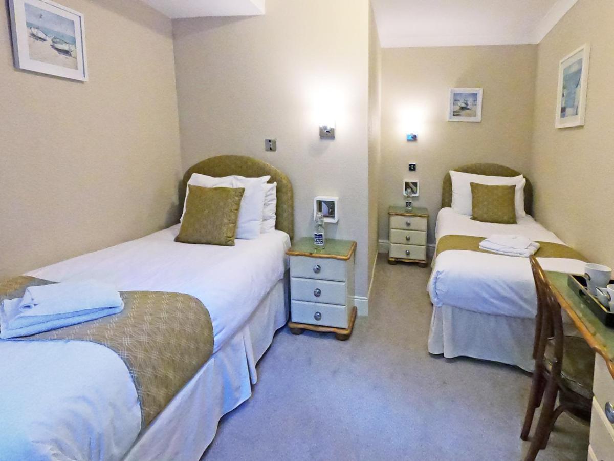 טורקוואי Riviera Lodge Hotel מראה חיצוני תמונה