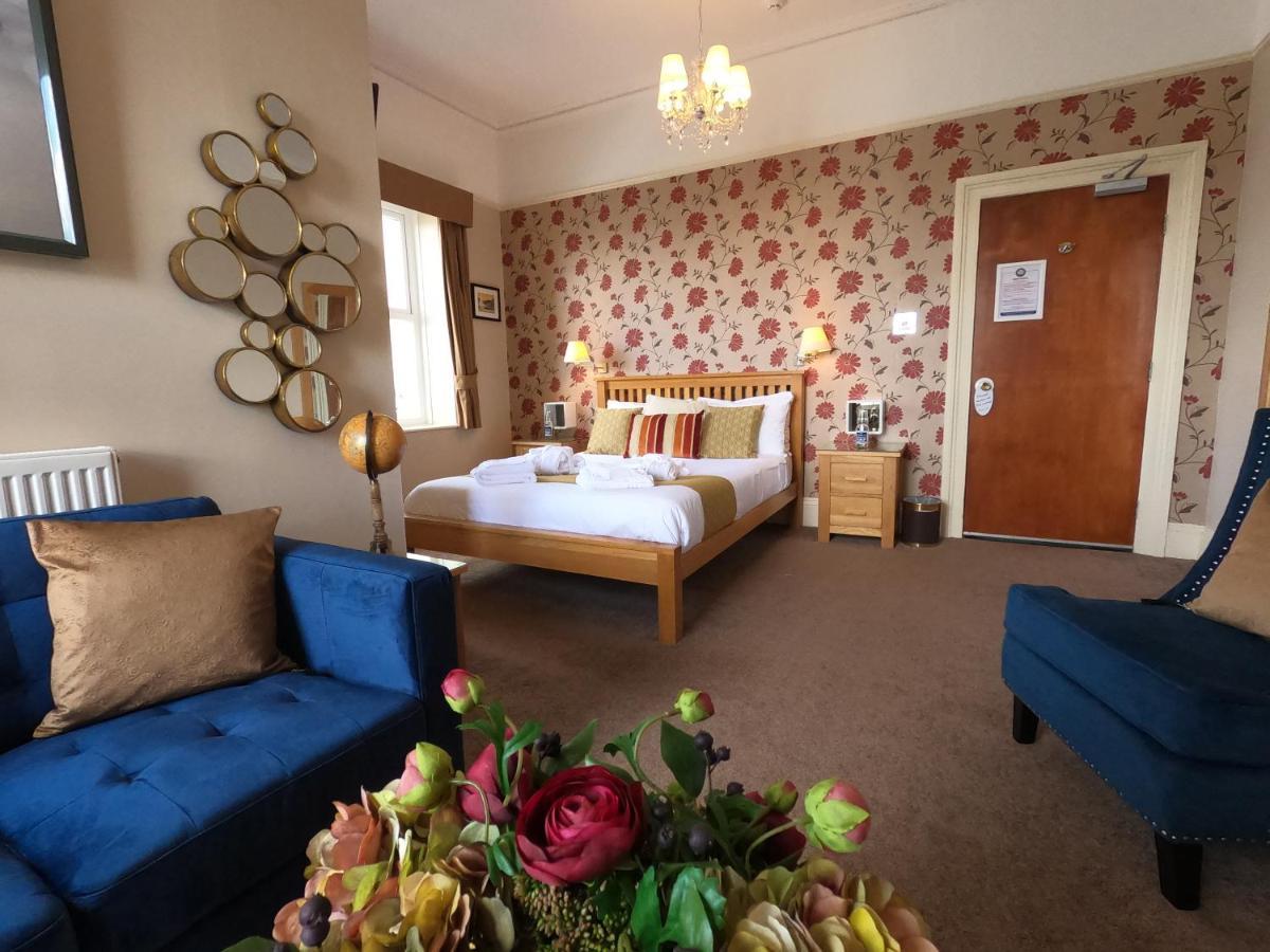 טורקוואי Riviera Lodge Hotel מראה חיצוני תמונה