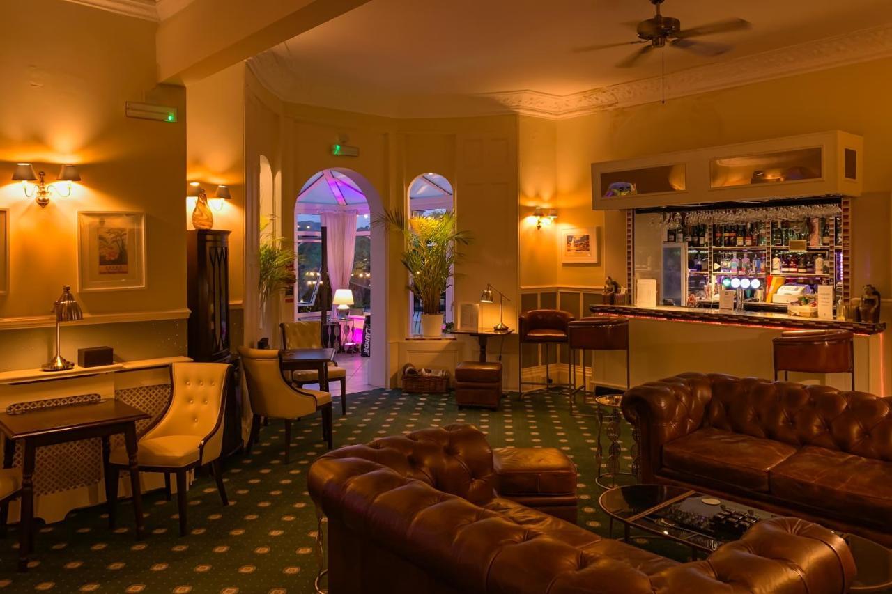 טורקוואי Riviera Lodge Hotel מראה חיצוני תמונה