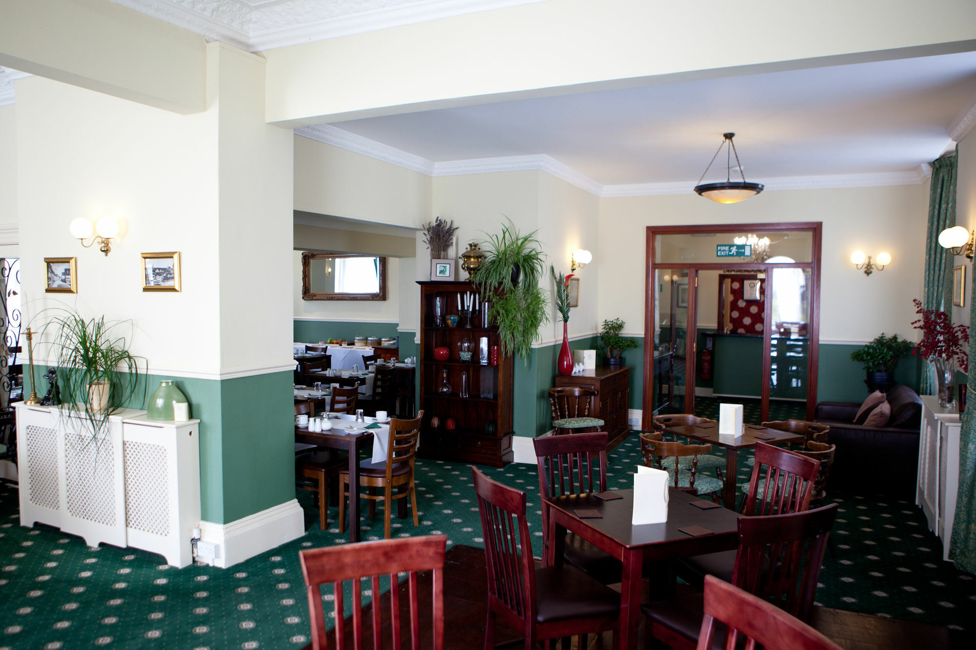 טורקוואי Riviera Lodge Hotel מראה חיצוני תמונה