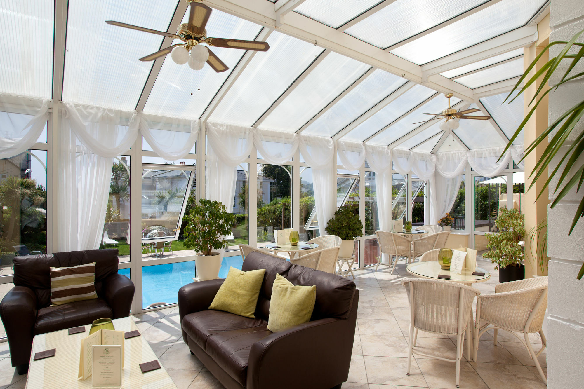 טורקוואי Riviera Lodge Hotel מראה חיצוני תמונה